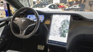 Tesla, AMD Navi Çipleri Kullanacak!