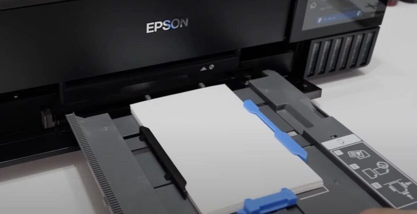 Epson EcoTank L8180 kağıt tepsisi